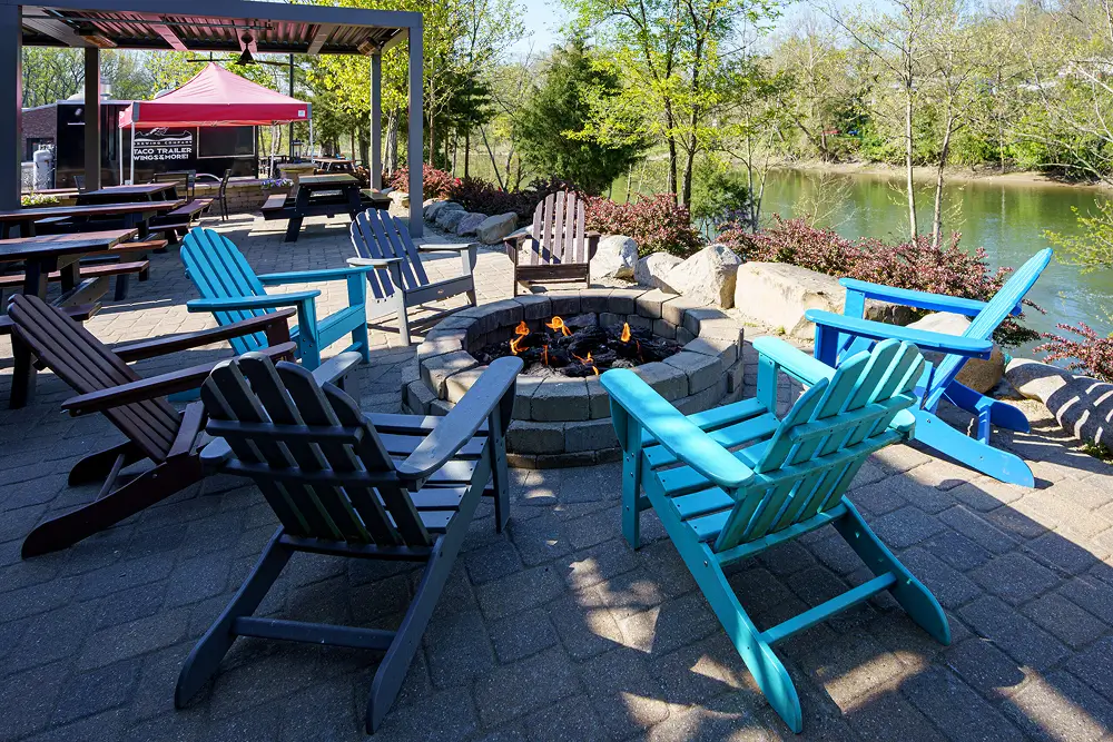 Riverside-patio-scaled